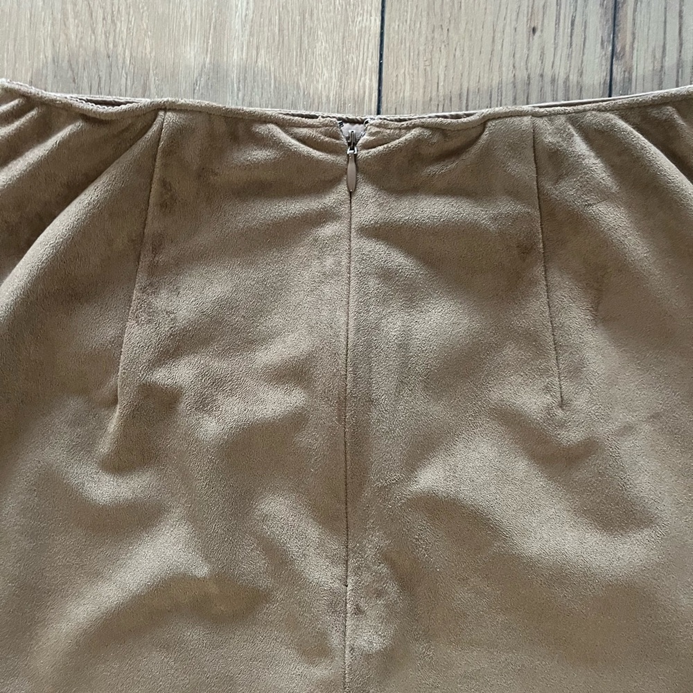 Abercrombie & Fitch Tan Suede Mini Pencil Skirt Asymmetrical Ruched - Picture 10 of 10